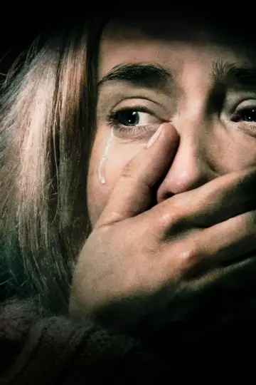 Plakat do filmu "Ciche miejsce" #218899