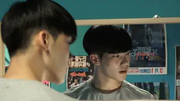 Zasłona do filmu "어느 여름날 밤에" #898274