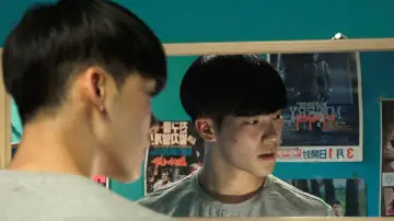 Zasłona do filmu "어느 여름날 밤에" #898280