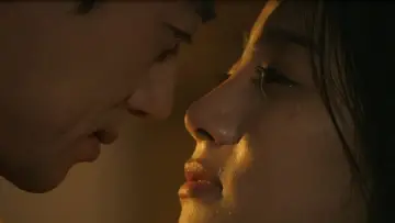 Zasłona do filmu "형님아내3 (아랫집 부인)" #451133
