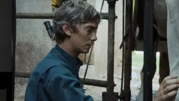 Zasłona do filmu "Cierpkie mleko" #700485