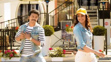 Zasłona do filmu "மெர்சல்" #886033