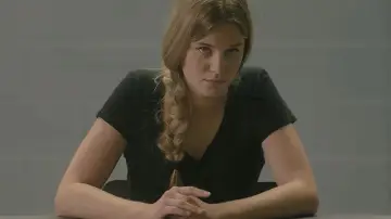 Zasłona do filmu "Morderca w naszym domu" #421670