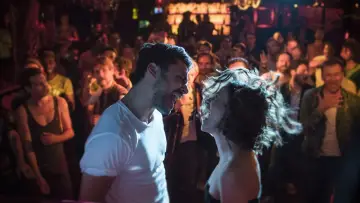 Zasłona do filmu "Love Addict" #1617270
