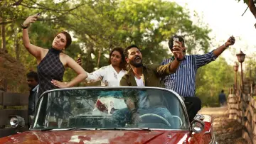 Zasłona do filmu "குலேபகாவலி" #1162110