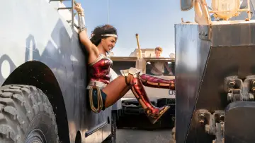 Zasłona do filmu "Wonder Woman 1984" #1893511