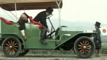 Zasłona do filmu "シルクハットの大親分　ちょび髭の熊" #1622760