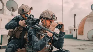 Zasłona do filmu "Operacja Morze Czerwone" #481431