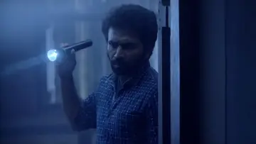 പ്രേതം ഉണ്ട് സൂക്ഷിക്കുക plakat