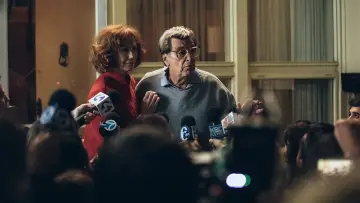 Zasłona do filmu "Paterno" #432385