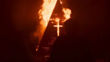Zasłona do filmu "Mandy" #812355