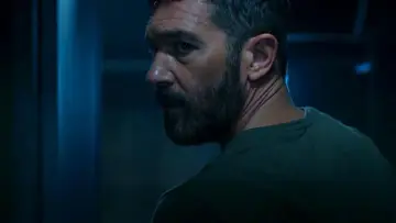 Zasłona do filmu "Ochroniarz" #293432