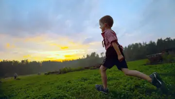 Zasłona do filmu "Obudź się" #1913526
