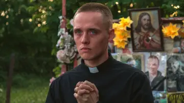 Zasłona do filmu "Boże Ciało" #445280
