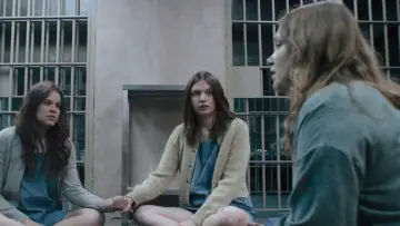 Zasłona do filmu "Charlie Mówi" #461186