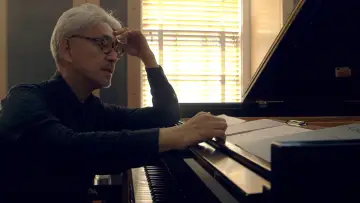 Zasłona do filmu "Ryuichi Sakamoto: CODA" #818475