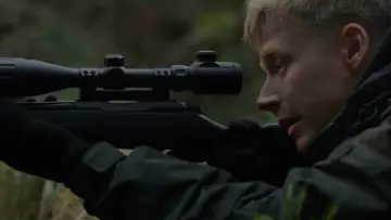 Zasłona do filmu "Kaliber" #998323