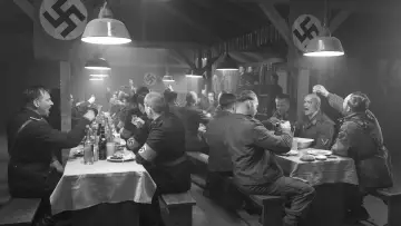 Zasłona do filmu "Kapitan" #234478