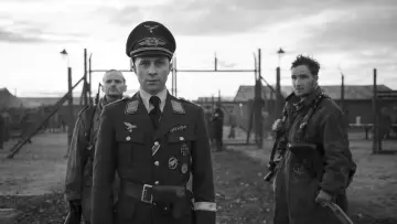 Zasłona do filmu "Kapitan" #234484