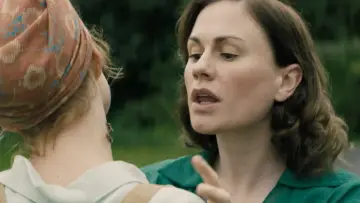 Zasłona do filmu "Wyznaj to szeptem" #206676