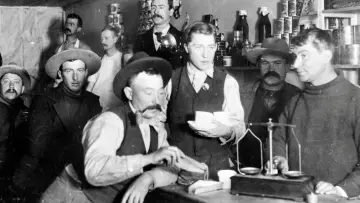 Zasłona do filmu "The Klondike Gold Rush" #1817589