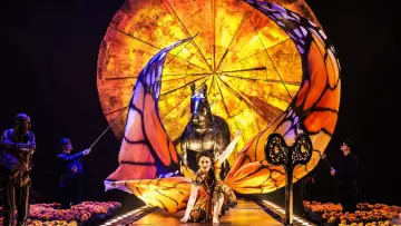 Zasłona do filmu "Cirque du Soleil: Luzia" #1568896