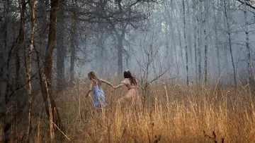 Zasłona do filmu "Ghostland" #1801428