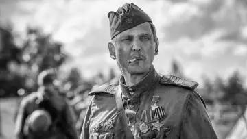 Zasłona do filmu "Malowany ptak" #371977