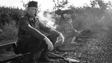 Zasłona do filmu "Malowany ptak" #371982