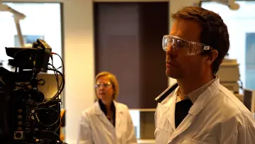 Zasłona do filmu "Kulisy przemysłu mlecznego" #1615834