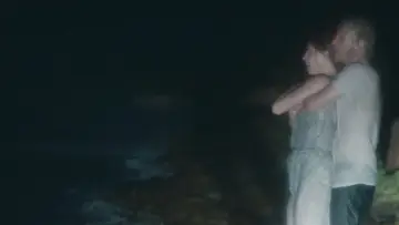 Zasłona do filmu "Pod ciemnymi gwiazdami" #1037533