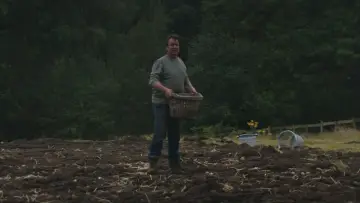 Zasłona do filmu "Pod ciemnymi gwiazdami" #1037544