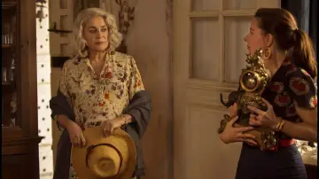 Zasłona do filmu "Pamiątki Claire Darling" #1872998
