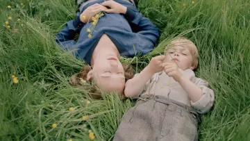 Zasłona do filmu "Młodość Astrid" #1868896
