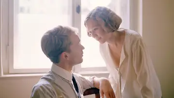 Zasłona do filmu "Młodość Astrid" #1868897