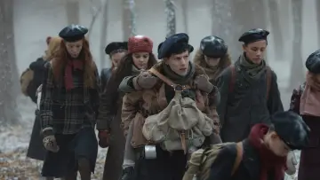 Zasłona do filmu "Niezłomni" #992536