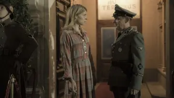 Zasłona do filmu "Niezłomni" #992544