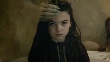 Zasłona do filmu "Guwernantka" #348938