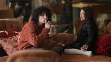 Zasłona do filmu "Guwernantka" #481324