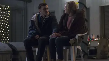 Zasłona do filmu "Walc w alejkach" #415015