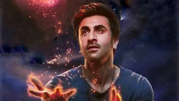 Zasłona do filmu "Brahmastra. Część pierwsza: Shiva" #397237
