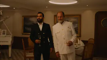 Zasłona do filmu "W trójkącie" #1861624