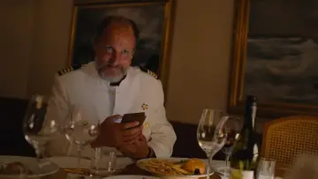 Zasłona do filmu "W trójkącie" #326660
