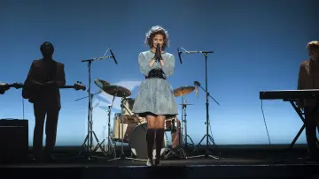 Zasłona do filmu "Aline. Głos miłości" #399300