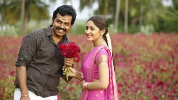 Zasłona do filmu "கடைக்குட்டி சிங்கம்" #452088