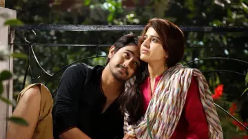 Zasłona do filmu "రంగులరాట్నం" #968474