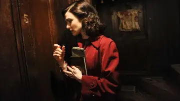 Zasłona do filmu "Głębokie błękitne morze" #396765