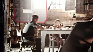 Zasłona do filmu "Tata do pary" #410973
