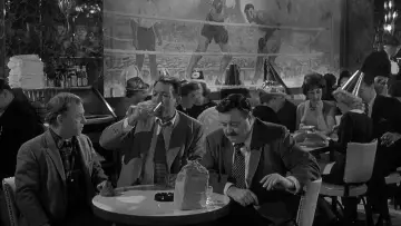 Zasłona do filmu "Requiem for a Heavyweight" #1615942