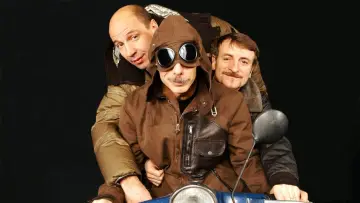 Zasłona do filmu "Anplagghed al Cinema" #247464